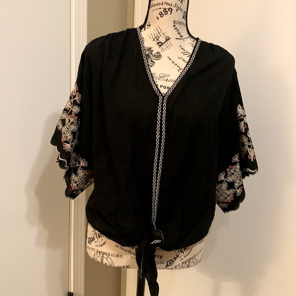 Max studio bohemian black tie floral blouse - Picture 1 of 9